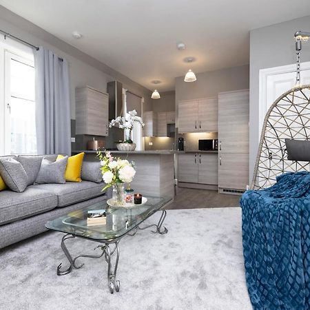 Stylish George Street Apartment Peebles Exteriér fotografie