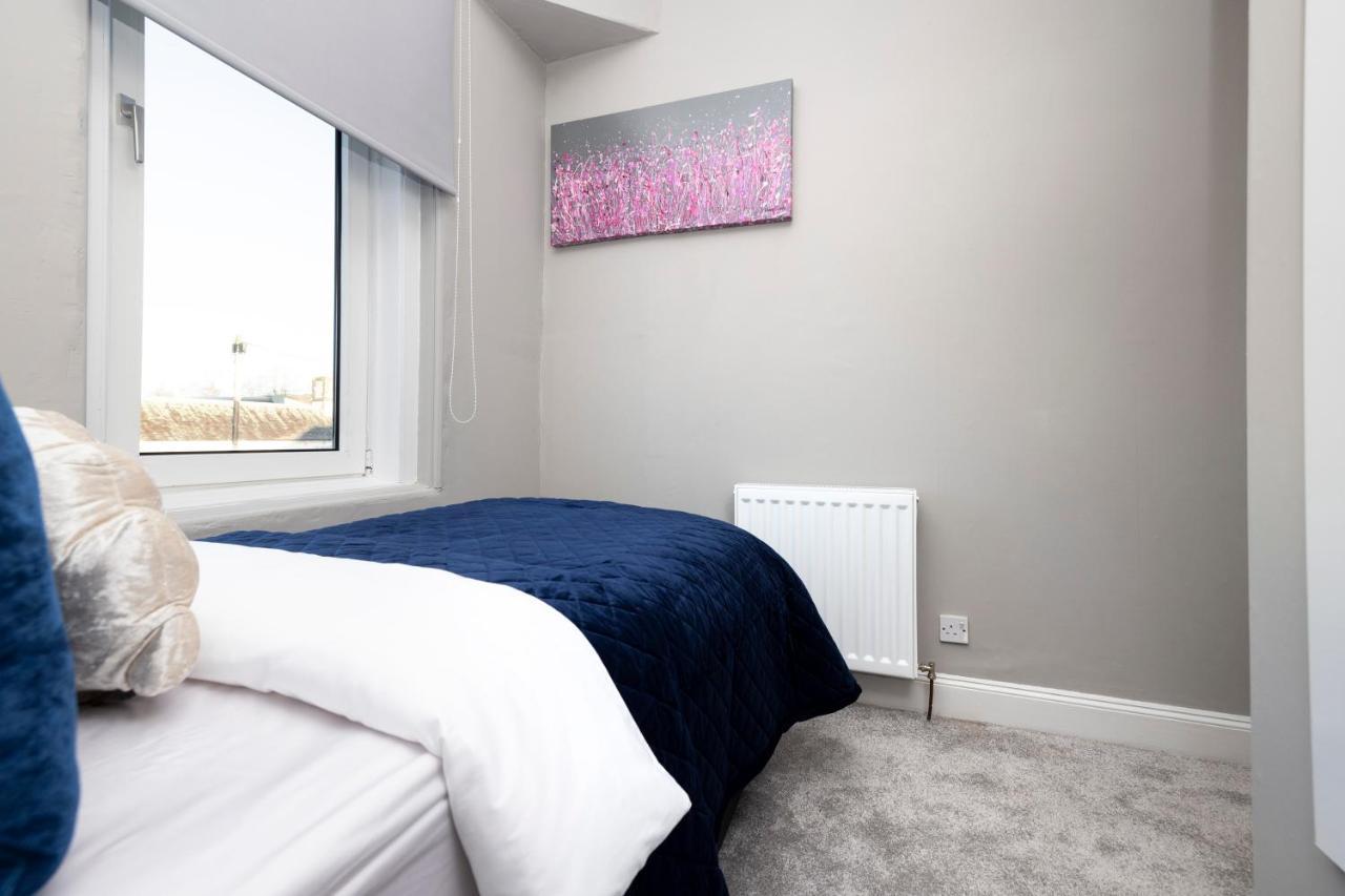 Stylish George Street Apartment Peebles Exteriér fotografie